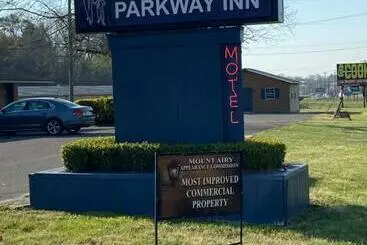 ホテル Andy Griffith Parkway Inn