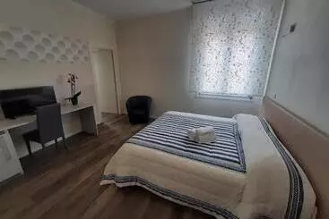 ペンション Stop&go Suites And Apartments