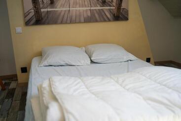 Ferienwohnungen Les Marins Des Lys, Maison à 300m De La Plage Pour 6 Personnes