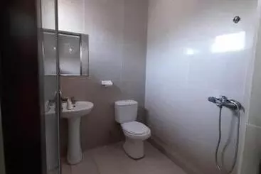 ホテル Oyo Home 90435 Sena Home Homestay #819