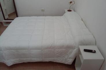 Turistihuoneistot Departamento Duplex Hipolito