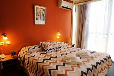 Gran Lourdes Hotel By Cph