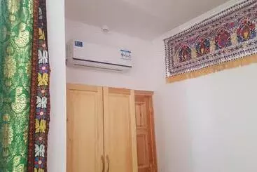 Amir Hostel
