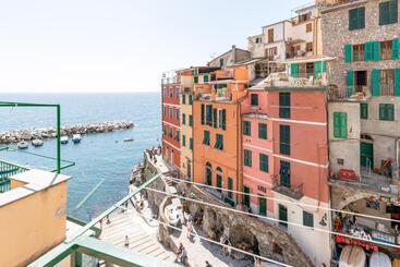 Appartamenti turistici Cà Da Mirela Wonderful 5terre