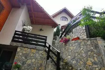 پانسیون Casa Flandria