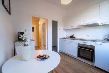 آپارتمان‌های توریست‌ها Creamlovers Super Zentrale Ferienwohnung Hbf Messe Buergerweide Citygate Ovb Arena