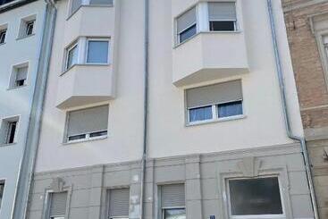 Apartaments turístics Simplex Apartments Am Europaplatz