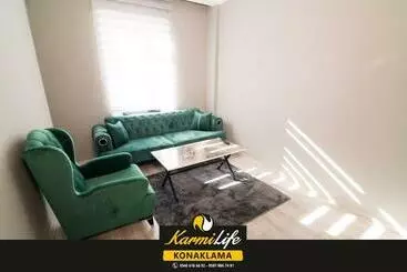 Aparthotel Karmi Life Konaklama2