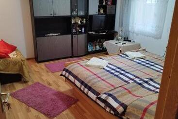 پانسیون Casa Alex