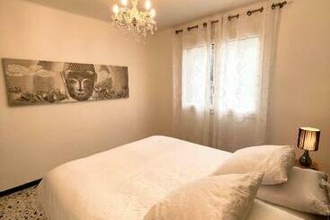 Turistlägenheter Blanchefloralies