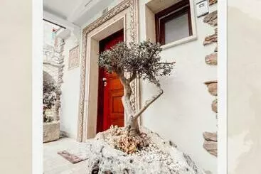 ベッドアンドブレックファースト La Torretta