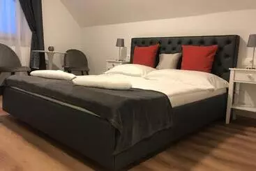 Bed & Breakfast Tóranéző Ház