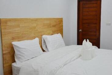 C9 Hotel โรงแรมซีไนน์