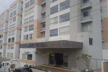 هتل آپارتمان Park Veredas Flat Service