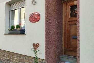 膳宿费 Margaretes Gästehaus Am Rheinsteig Wanderer Radfahrer Familien Business Reisende Wlan Gratis