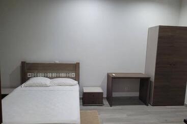 Apartamenty turystyczne Enzo Apartamento T0   Inforsal