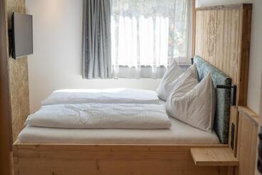 游客公寓 Chalet Am Wiesenweg