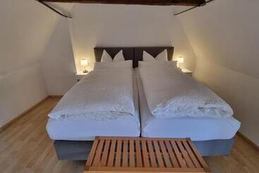 Ferienwohnungen Im Gewölbe