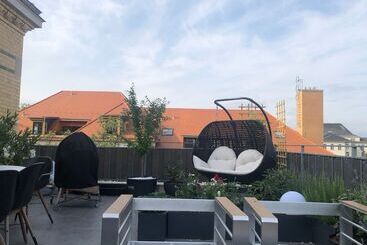 آپارتمان‌های توریست‌ها König Albert Residenz Nahe Bmw , Porsche , Dhl Und Messe