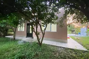 Tourist flats Orange Villa