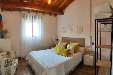 Apartamentos turísticos Almademencía