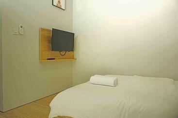 Szálloda Hm Social Karawaci