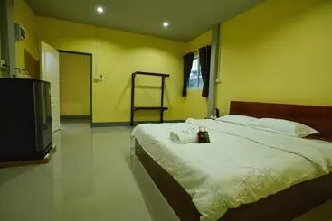 Majatalo ฮูกโฮม