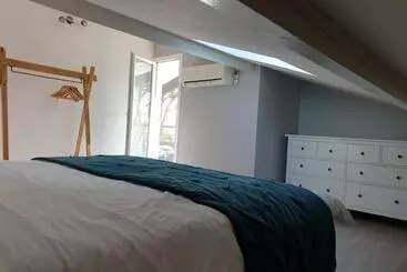 ツーリストアパートメント Superbe Villa 11 Places à 400 M De La Plage