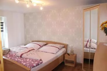 ツーリストアパートメント Ferienwohnung Arne