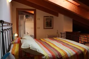 Bed & Breakfast Lucy