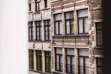 آپارتمان‌های توریست‌ها Gorgeous Getaway In The Old City Centre Of Antwerp