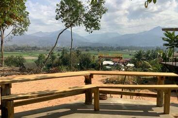 Пансион นะลาวิว รีสอร์ท ปัว Nala View Resort Pua