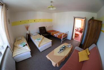 פנסיון Penzion Kamenný Dvůr