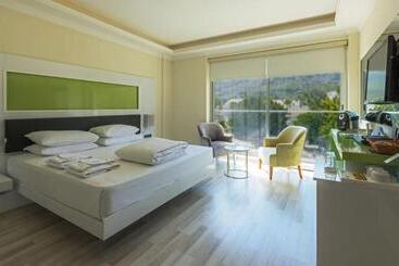 فندق Orka Boutique