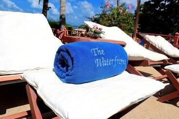 The Waterfront Hotel At Fishermans Village