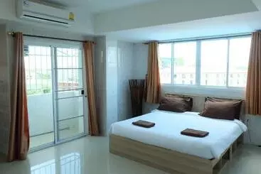 D5 Hotel สาขา หนองตำลึง