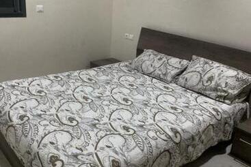 ツーリストアパートメント Nice Appa