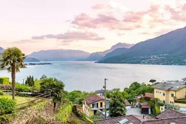 Pansiyon B&b E Residence Abbazia Di Piona