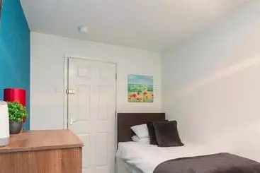 Majatalo Townhouse @ Edleston Road Crewe