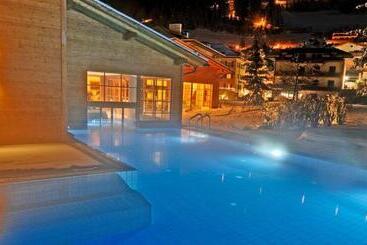 هتل آپارتمان Residence Comploj