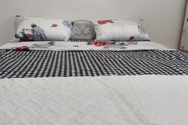 شقق خاصة سياحية Ashkelon City Center Apartment