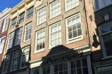 Aamiaismajoitus (B&B) Nine Streets Inn