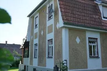 Pisos turísticos Landhaus Im Hartbergerland