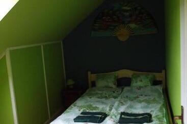 פנסיון öreg Diófa Vendégház