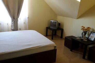 Pensiunea Family Zone