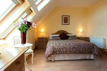 Bed and Breakfast Eas Dun Lodge