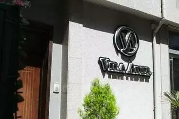 ホテル Vila Adel