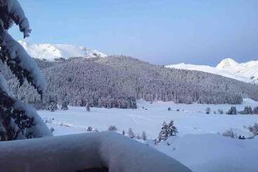 Pisos turísticos Adorable Chalet Sur Le Lac De Payolle
