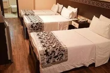 ホテル Al Naher Al Khaled