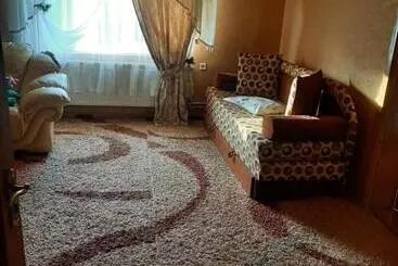 ペンション у ані